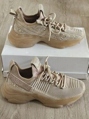 Steve Madden NY90 Women’s Rhinestone Runners Sneakers Beige Tan Size 9M